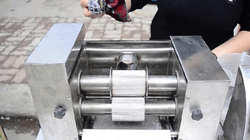 máy ép nước mía gia đình