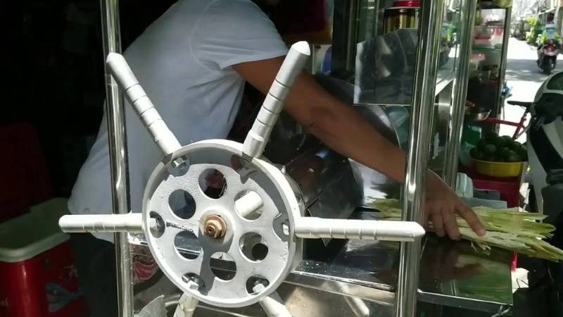 máy quay nước mía