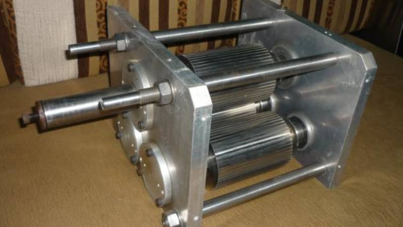 máy quay nước mía