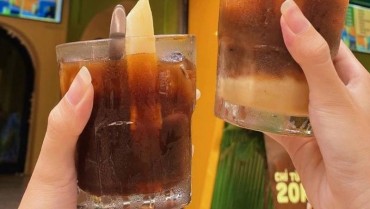 Hướng Dẫn Pha Chế Cà Phê Nước Mía Đơn Giản và Thú Vị