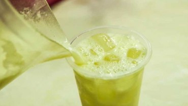 Nước Mía Để Được Bao Lâu? Bật Mí Các Mẹo Giữ Nước Mía Tươi Ngon